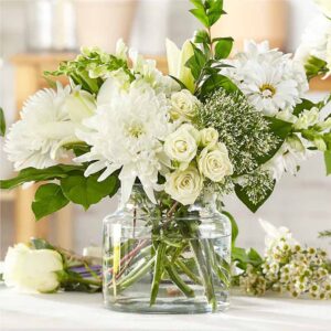 A Florist Original - Classic Ivory - Deluxe — Deluxe